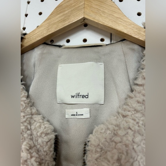 Wildfred Sherpa Vest - Picture 3 of 6